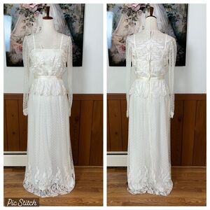 Elegant Vintage John Charles Simple Lace Wedding Gown!